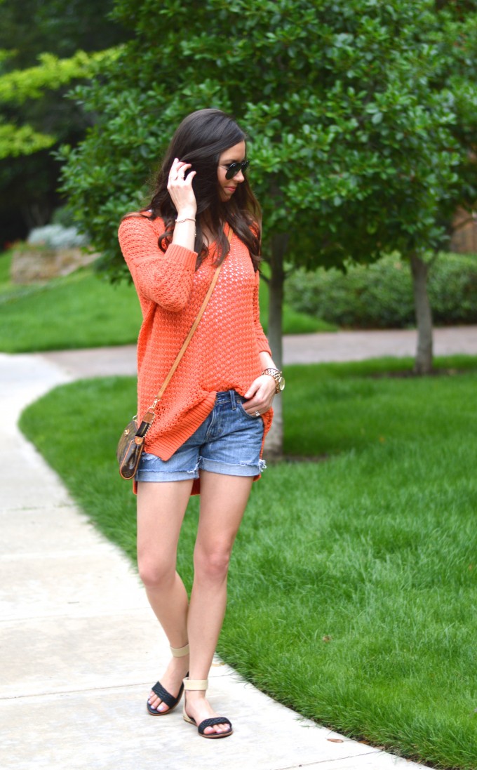 summer sweaters, summer style, casual summer style,how to style jean shorts