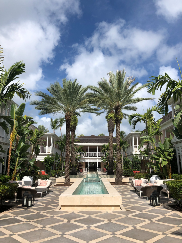 courtyard view at Four season the ocena club