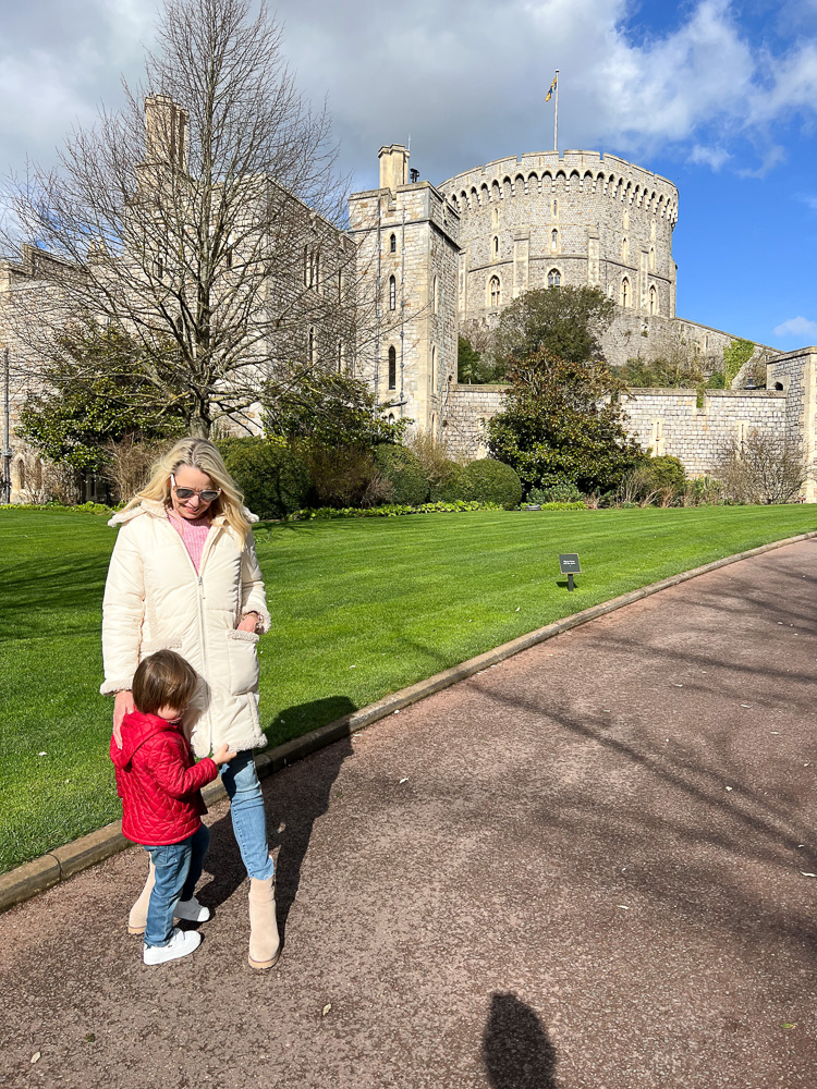 woman with toddler boy in front of windsor castle